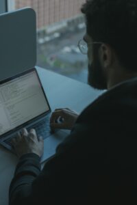 Can a private investigator verify an employee's background? 3 Affordable detective agency in Bangalore